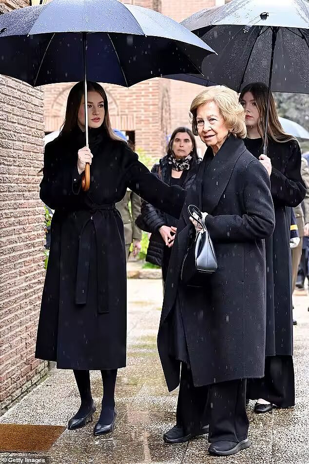 王室最惨公主？出生流亡、终身未婚，却活成了拒绝被定义的女性史诗……（组图） - 5