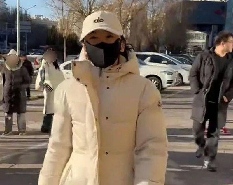 首个捐款嫣然医院的明星是她,戴口罩仍被认出(组图) - 1