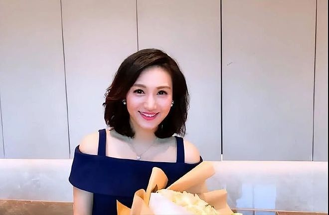 她曾是湖南台一姐，却在5分钟内全身瘫痪，公开征婚多年孤身一人（组图） - 4