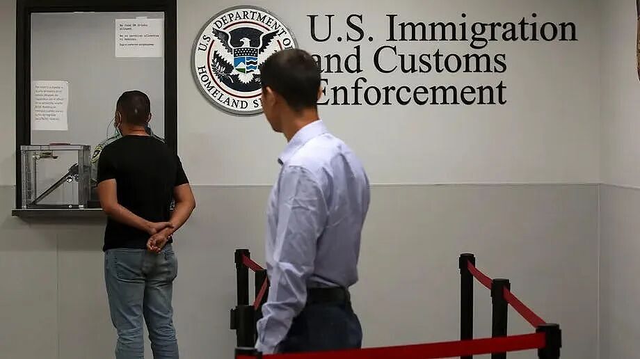 1亿美元珠宝被抢！嫌犯却被遣返送回国？FBI傻了：我追了三年，你放了？（组图） - 8