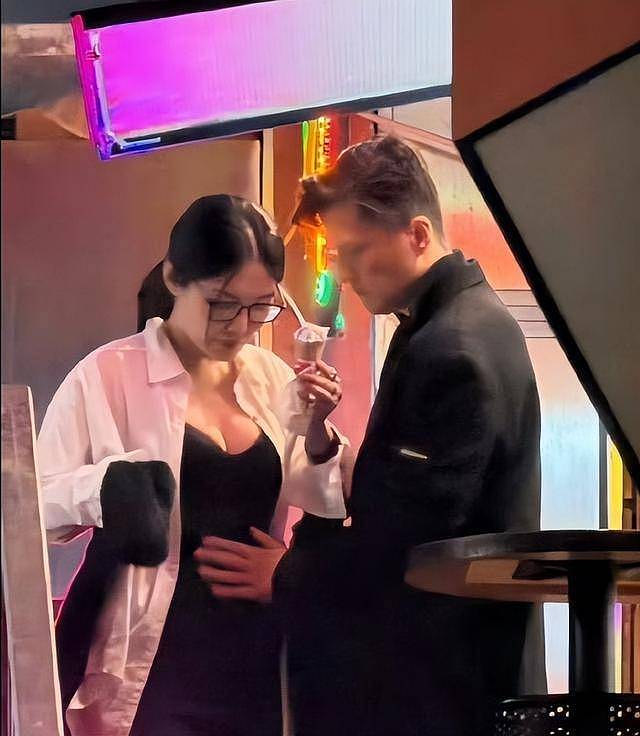 香港最深情男星与美胸女友婚礼有变，女方两件事获网民力挺（组图） - 6