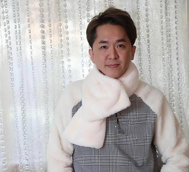 富二代男星手握4.8亿地皮，售卖多年无人问津，成废墟杂草丛生（组图） - 2