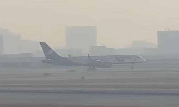 载246人俄罗斯客机，在中国上空遇险求救！盘旋多圈后紧急备降，最新情况公布（组图） - 2