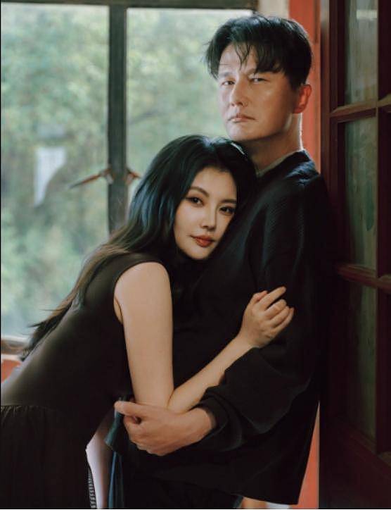 香港最深情男星与美胸女友婚礼有变，女方两件事获网民力挺（组图） - 1
