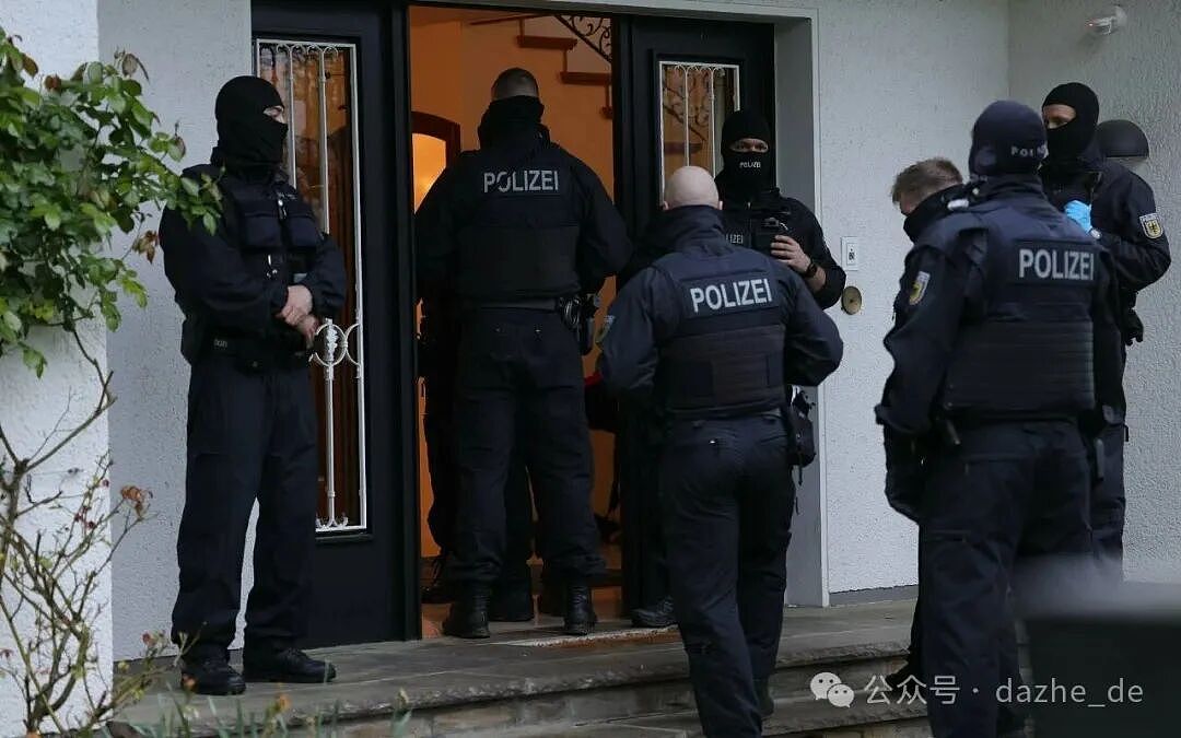 外国警方终于动手：多名女性被控制卖淫，背后团伙被一锅端，细节看完发凉（组图） - 2
