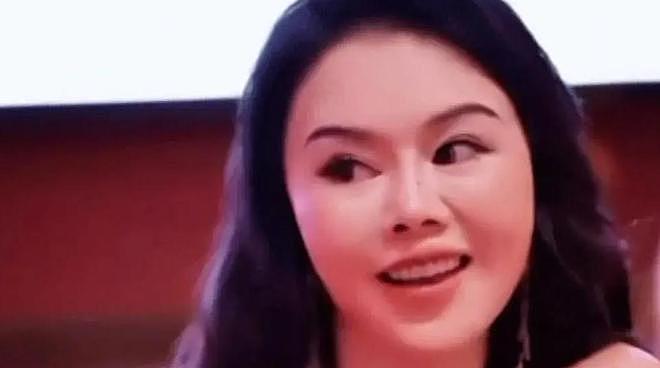 “性商教母”周媛被封才多久,过往被扒,天价线上课只是冰山一角(组图) - 21