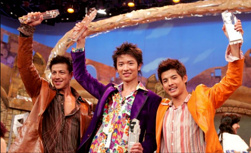 TVB男星5万5任玩？谎称试镜大搞变装，酒店门前被抓苦苦求饶，事后哭诉被出卖替人挡枪？（组图） - 11