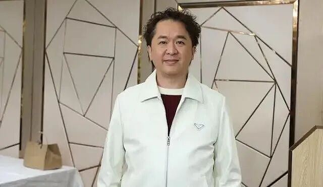 58岁知名男星自曝：曾被男富豪开价1500万包养三个月！（组图） - 2