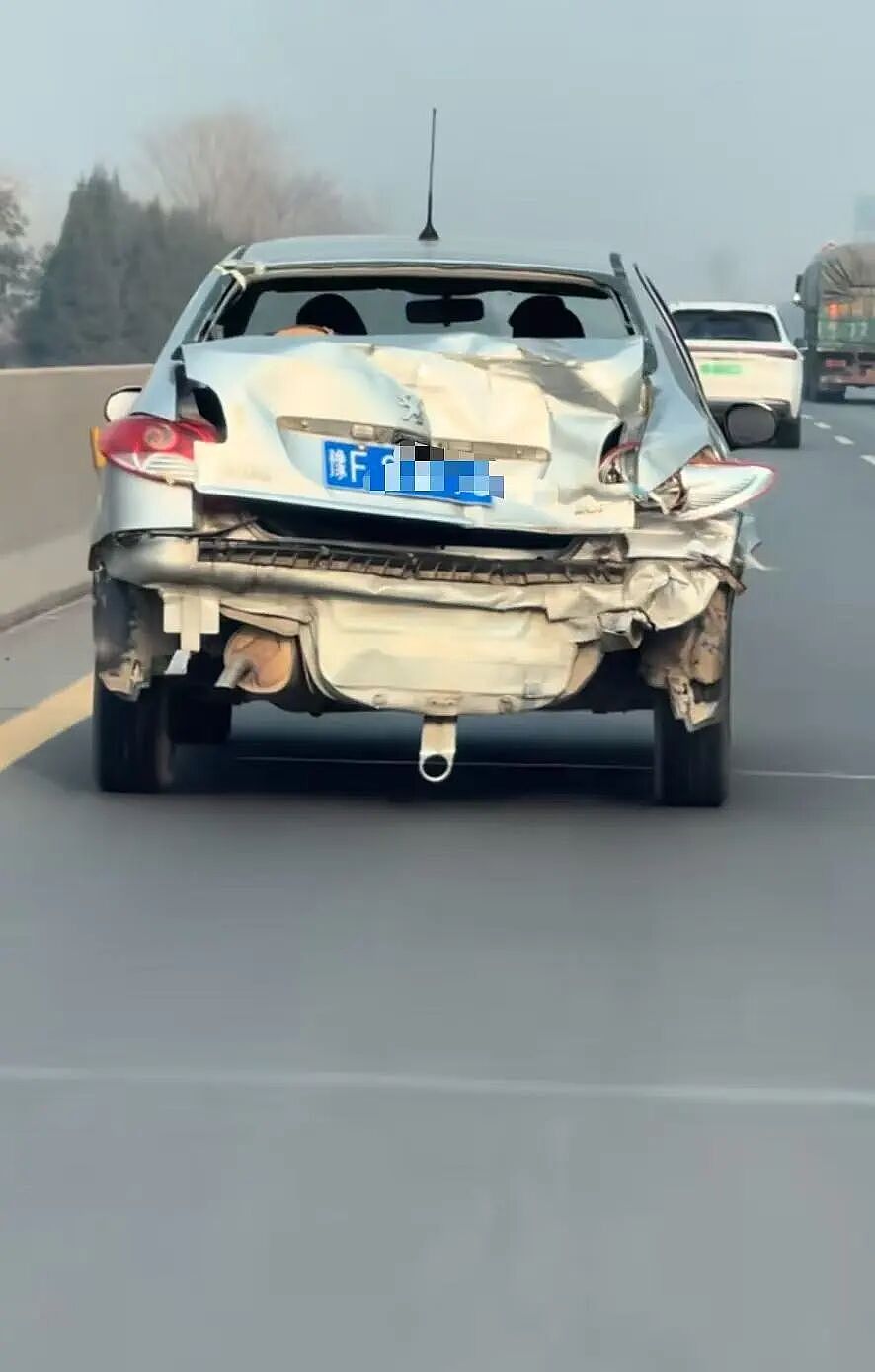 【爆笑】“给前女友和堂哥当伴郎是什么体验…？”哈哈哈，冤种单身狗实锤了！（组图） - 45