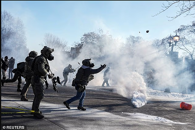 又是明州！联邦执法当街开枪击毙一名男子，现场视频曝光（视频/组图） - 14