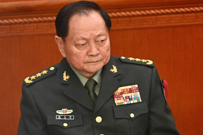 张又侠与刘振立为此落马？《解放军报》社论：践踏军委主席负责制（组图） - 1