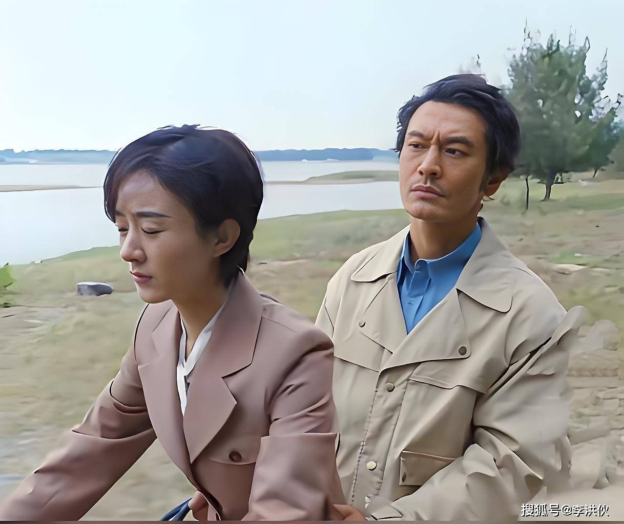 黄晓明拒绝油腻，赵丽颖告别甜妹，《小城大事》...（组图） - 1