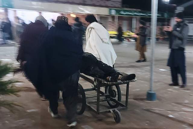 巴基斯坦婚礼突发自杀式爆炸7死，宾客正载歌载舞，疑塔利班所为（组图） - 2