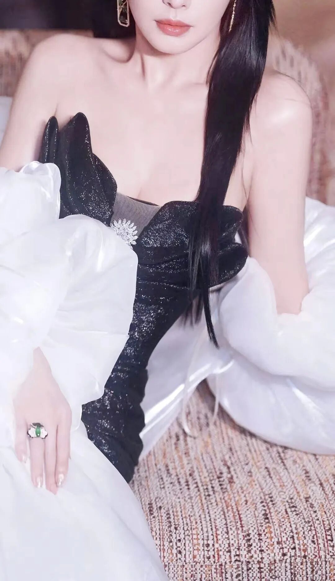 张雨绮惹众怒？晚会官宣引粉丝抵制，前夫前任再开撕曝出威胁大瓜（组图） - 2