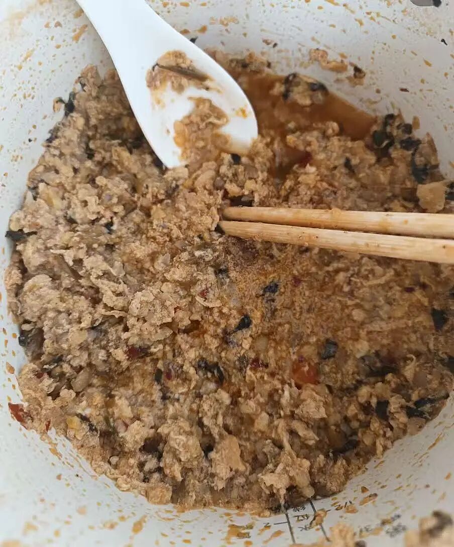 【爆笑】“朋友总把她的暧昧对象介绍给我…?”啊啊啊,把你当他们的love催化剂!(组图) - 81