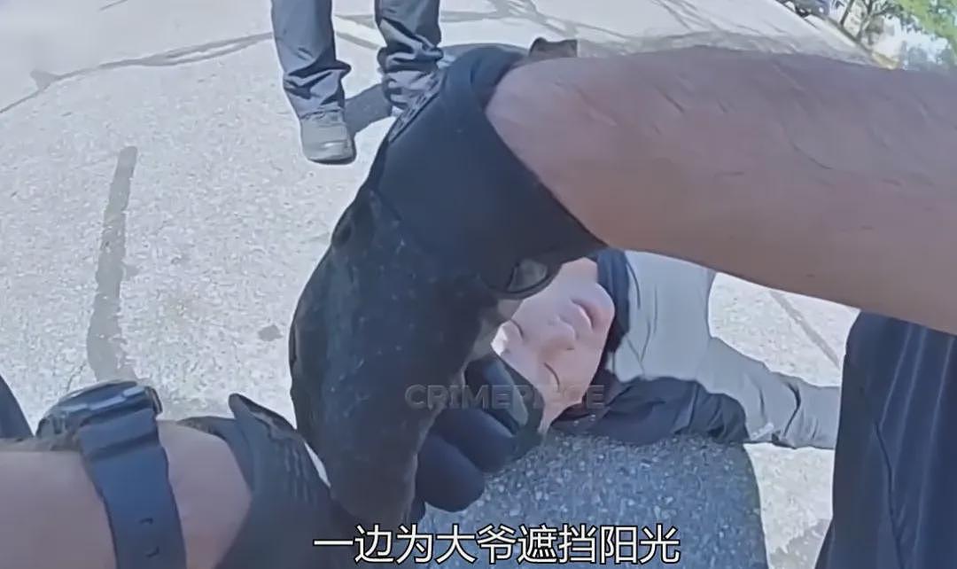 华人大爷在海外碰瓷，警察一碰就躺平装死！救护车一响大爷秒复活， 评论区都笑疯了...（组图） - 13