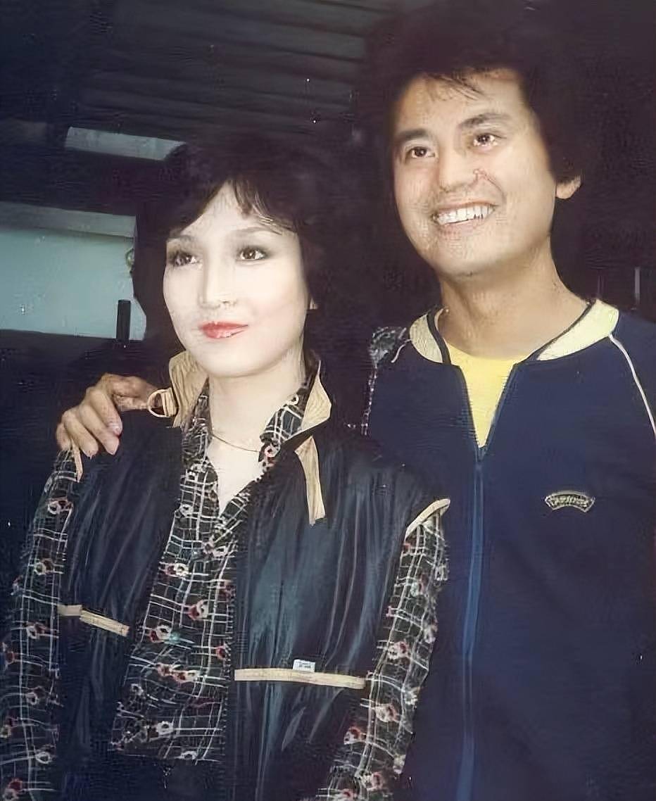 陈百祥黄杏秀结婚47年，透露丁克原因，妻子早年因患病无法生育（组图） - 2