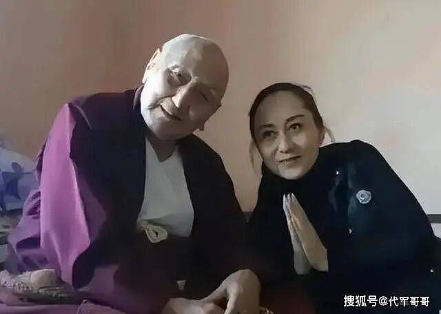 64岁利智近况曝光!嫁给李连杰后定居新加坡(组图) - 3