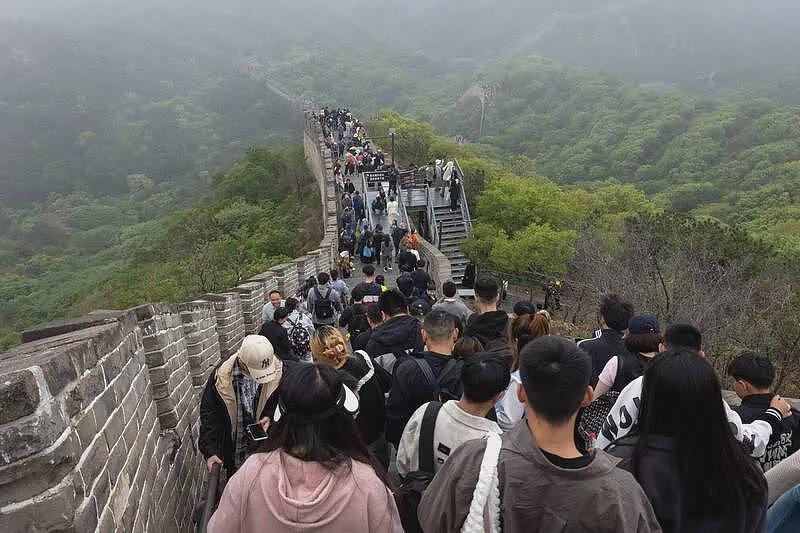 连2天凌晨3时集合！跟团游北京，倒路边猝死（图） - 1