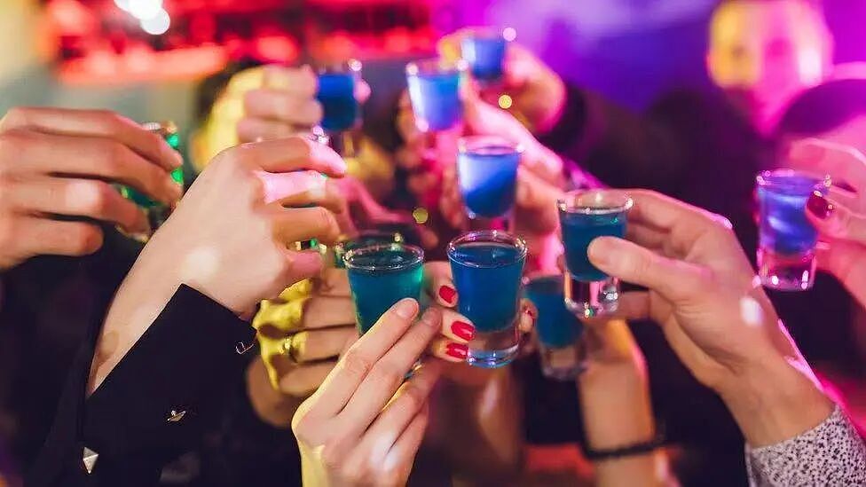 现在网上又开始污名化女留学生了？某A博主爆料的那些内幕，是真的吗？（组图） - 6