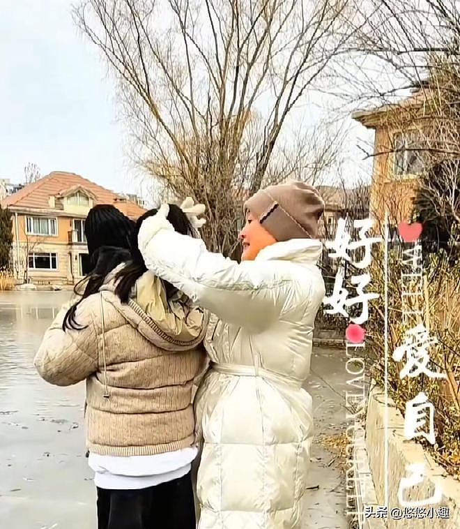 大S一对子女回北京过年!小箖儿露正脸太像汪小菲,张兰全程陪伴(组图) - 5