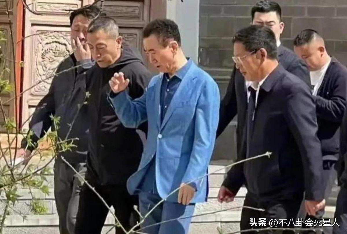 王思聪百万买下海胆之王，堪比一口一套房（图） - 5