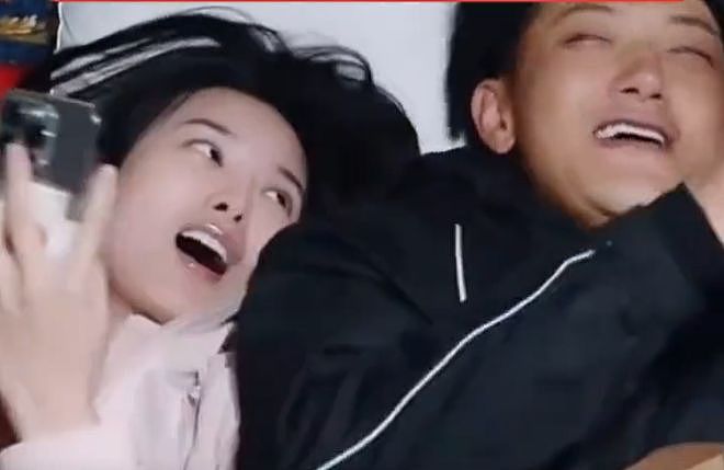 黄子韬徐艺洋滑雪零互动，引发疑似吵架猜测，两人火速直播辟谣（组图） - 7