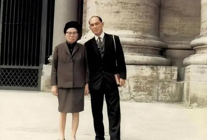 霍家主母显气度：一代卖船供学二代稳大局三代全颜面，四代无人及（组图） - 5