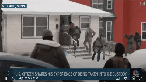 ICE敲门问“亚裔住哪”，几天后，美籍亚裔公民被破门带走，只穿内裤站在气温零下的街头（组图） - 3
