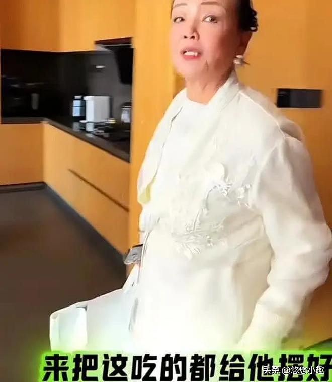 大S一对子女回北京过年!小箖儿露正脸太像汪小菲,张兰全程陪伴(组图) - 12