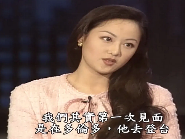 香江第一“妖女”!一人泡5男,全果出演大尺度片,她真的很顽强…(组图) - 6