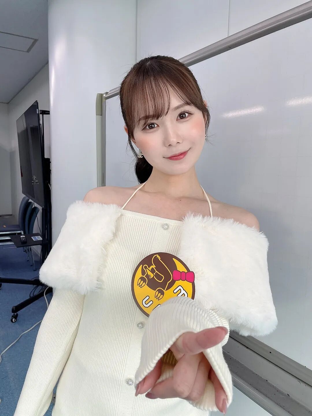 【美女】身材顶级，岛国最强“喷泉妹妹” 水娃Miru老师（组图） - 27