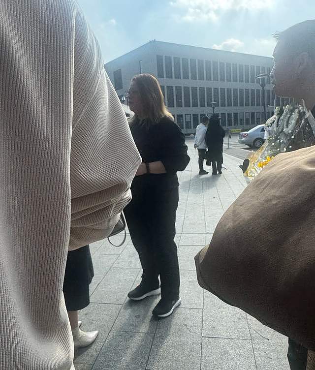 梁小龙去世后三个儿女状况！前妻女儿超市打工，现任儿子接手武馆（组图） - 9