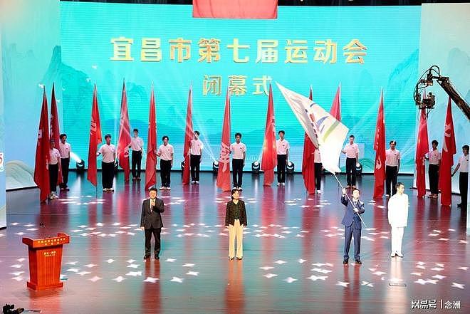 争议!运动员集体公开讨要奖金,总欠款11.3万,官方回应:正在筹钱(组图) - 1