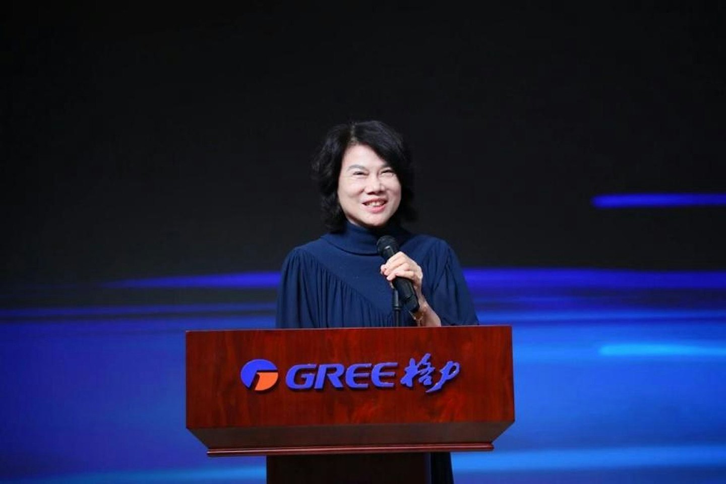 董明珠卸任格力电子元器件职务！方祥建接棒，公司主营晶片制造（组图） - 2