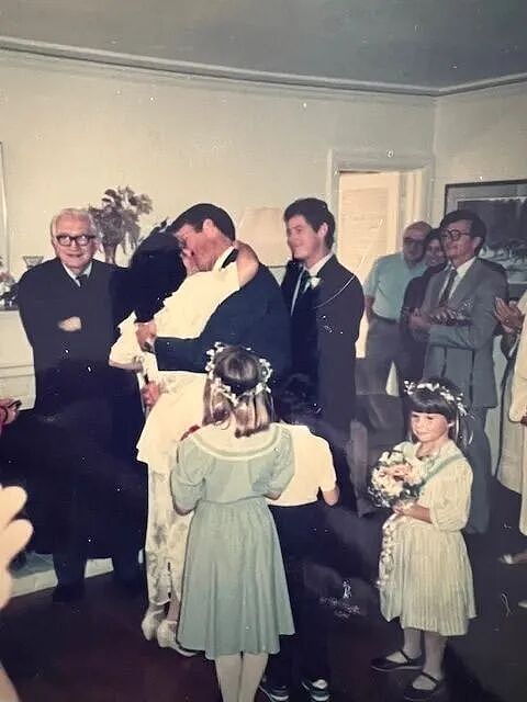 老年痴呆后，他忘记已经结婚39年... 对妻子又一次求婚：嫁给我吧！（组图） - 4