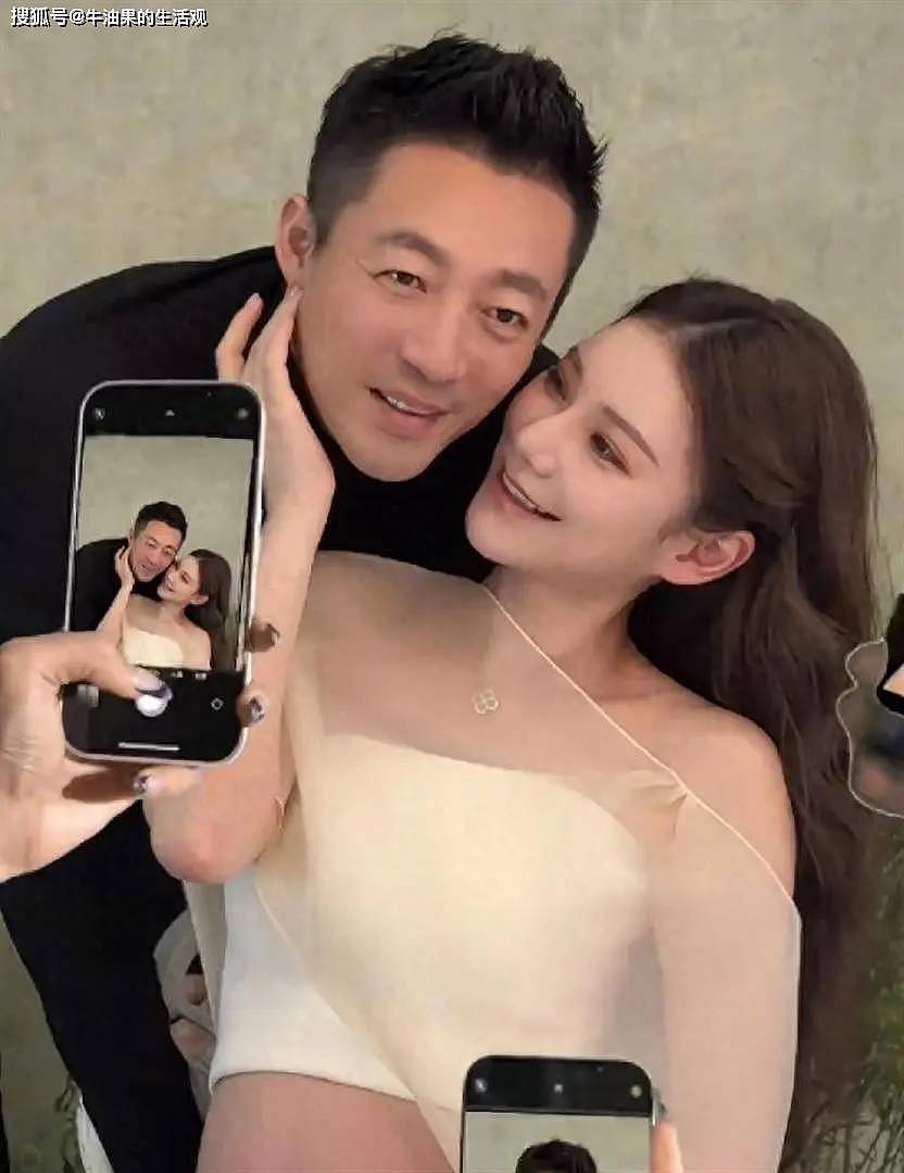 马筱梅拍孕妇照，汪小菲笑得很勉强？玥儿姐弟来北京了，张兰陪着玩（组图） - 1
