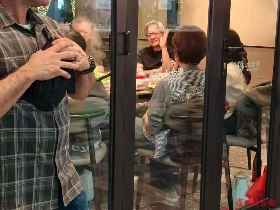 黄仁勋现身深圳福田CBD打边炉,人均百元大赞牛肉新鲜好食(组图) - 3
