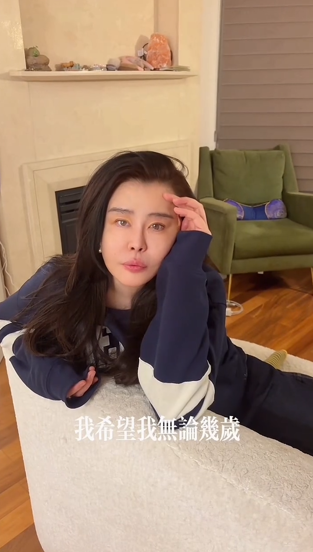 粉丝暴增50万!王祖贤要搞大事?疑似温哥华家内景曝光,女神的归宿是直播带货(组图) - 3