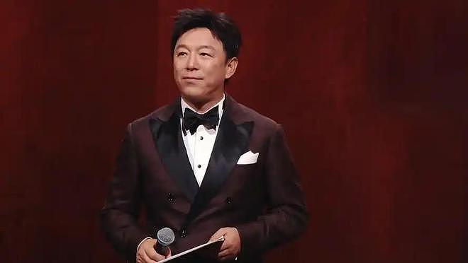钱再多有什么用？51岁百亿影帝黄渤近况曝光，给年轻人们提了个醒（组图） - 17