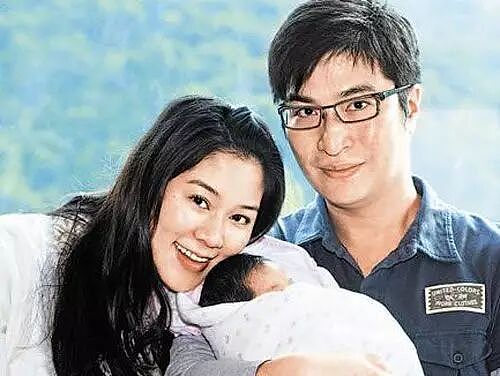 马上生五胎?从小被当豪门媳妇培养,拼命生子只为巩固地位,今10亿家产靠儿子到手?(组图) - 22