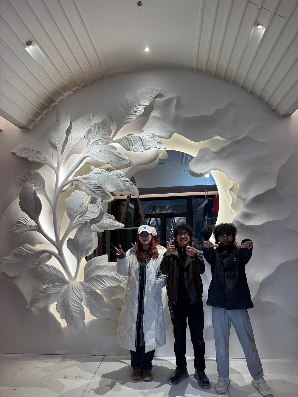 湖南00后美术生全国“刮腻子”，每天只睡四五个小时，团队年入百万！已接到外国订单（组图） - 5