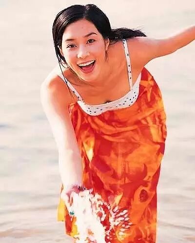 马上生五胎?从小被当豪门媳妇培养,拼命生子只为巩固地位,今10亿家产靠儿子到手?(组图) - 10