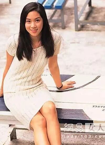 马上生五胎?从小被当豪门媳妇培养,拼命生子只为巩固地位,今10亿家产靠儿子到手?(组图) - 15