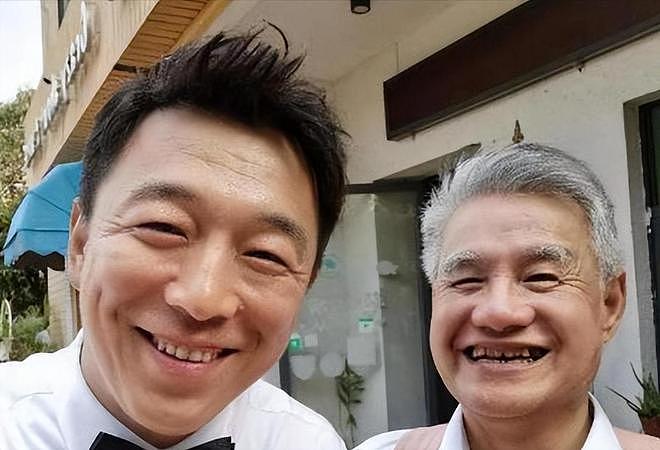 钱再多有什么用？51岁百亿影帝黄渤近况曝光，给年轻人们提了个醒（组图） - 11