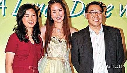 马上生五胎?从小被当豪门媳妇培养,拼命生子只为巩固地位,今10亿家产靠儿子到手?(组图) - 7
