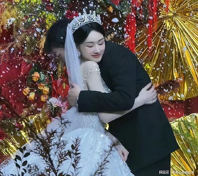 张碧晨后继有人！陈雪凝老公发文承认有个孩子：过往早已妥善结束（组图） - 4