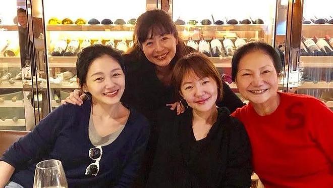 大S雕像正式完工，裹着黑帆布等忌日揭晓，现场曝光与高以翔为邻（组图） - 13