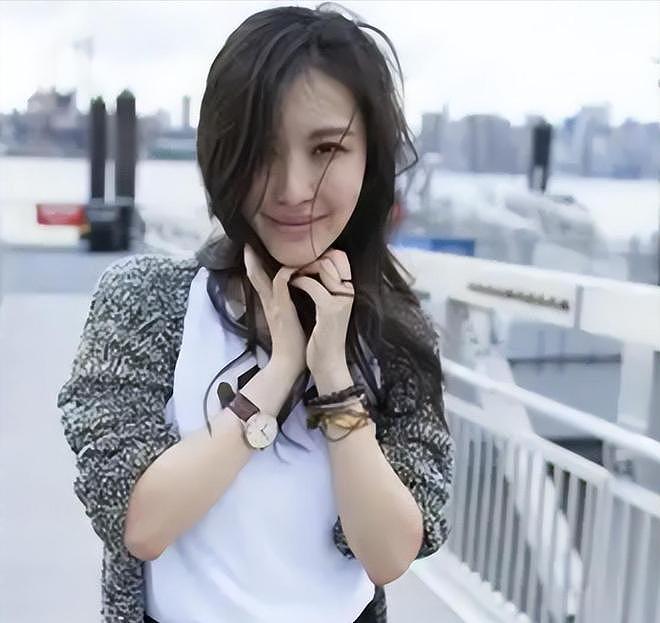 王石田朴珺婚变风波升级，女方整容前旧照被扒，曾为王石跪式服务（组图） - 37