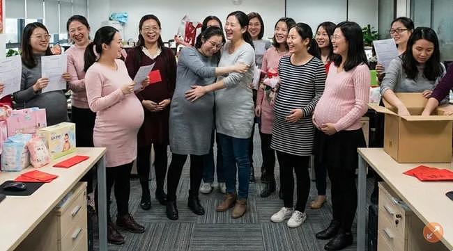 15人公司13名同事一起怀孕生产 还给加薪？结果…（图） - 1